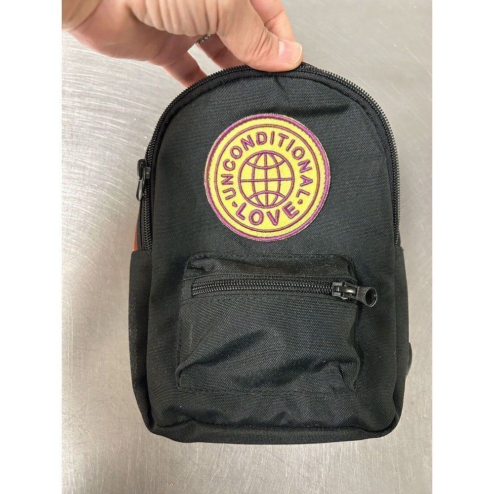 Pride Dog Backpack Bag Unconditional Love Rainbow Pet, New No Tags. - Picture 6 of 6